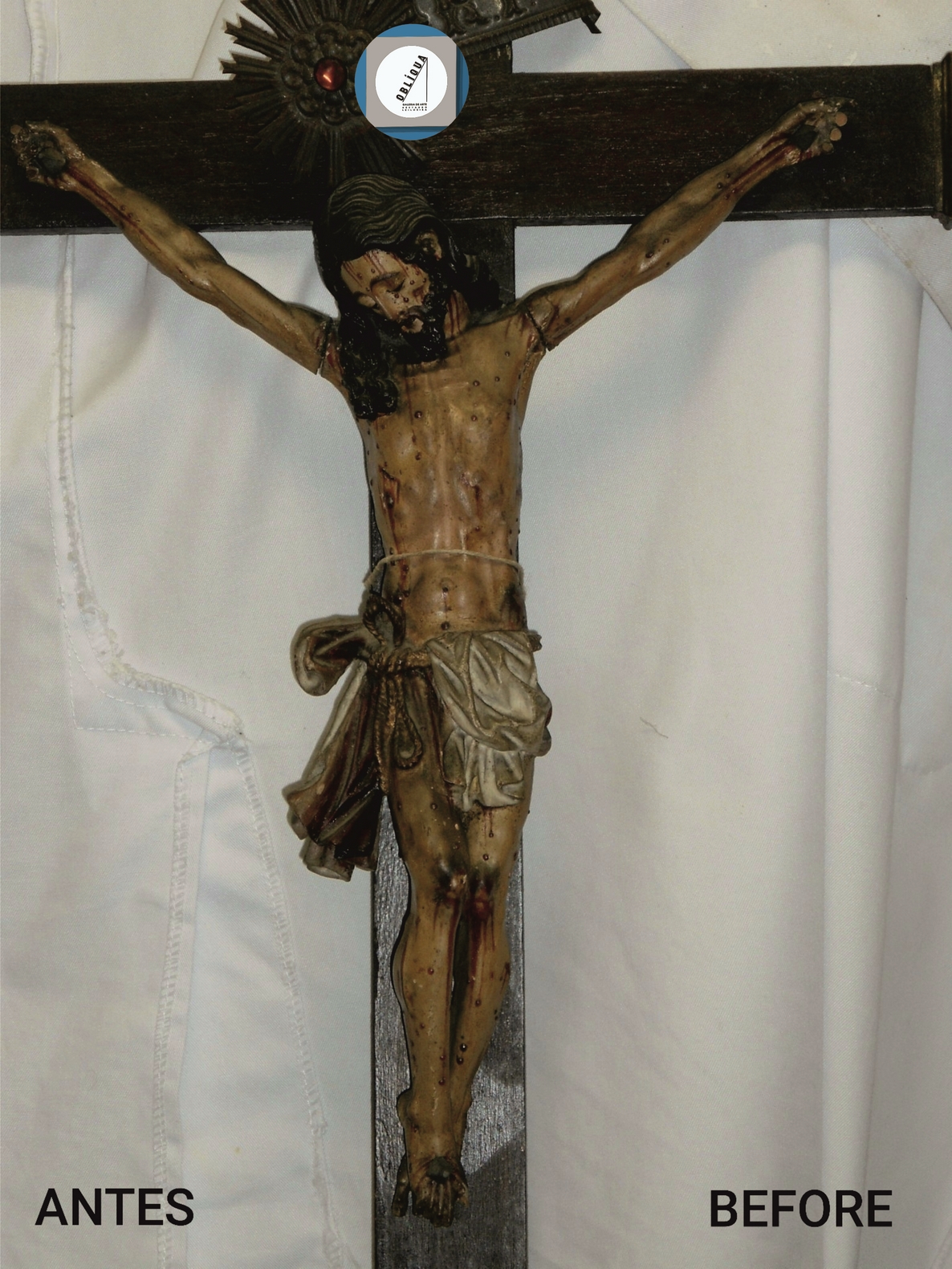 crucifixo em pau-santo com cristo policromado1.5A.jpg